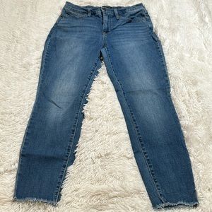 Lucky Brand Ava Mid-Rise raw edge skinny jeans